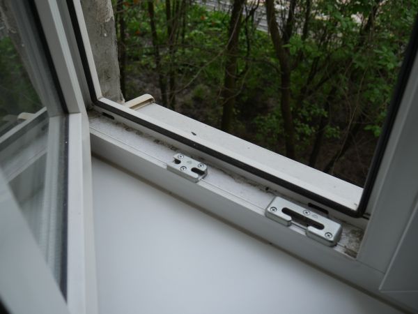 Crank Window Repair in Tucson